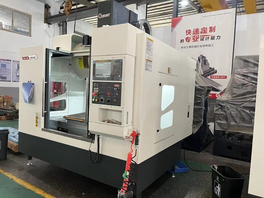 FANUC Control System Linear Guideway BT40/7.5KW/12000rpm Spindle CNC Milling Machine